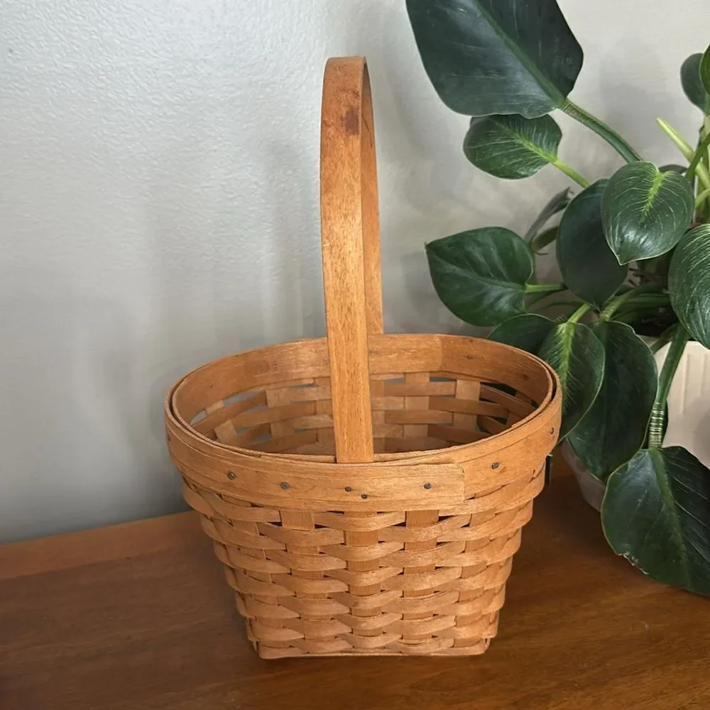 1993 Longaberger Mother's Day Vintage Basket!